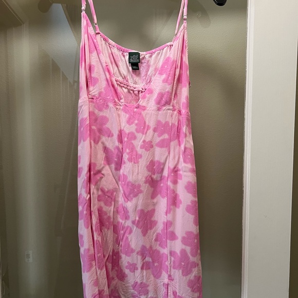 Wild Fable Pink spaghetti strap dress,size Large - Picture 2 of 3